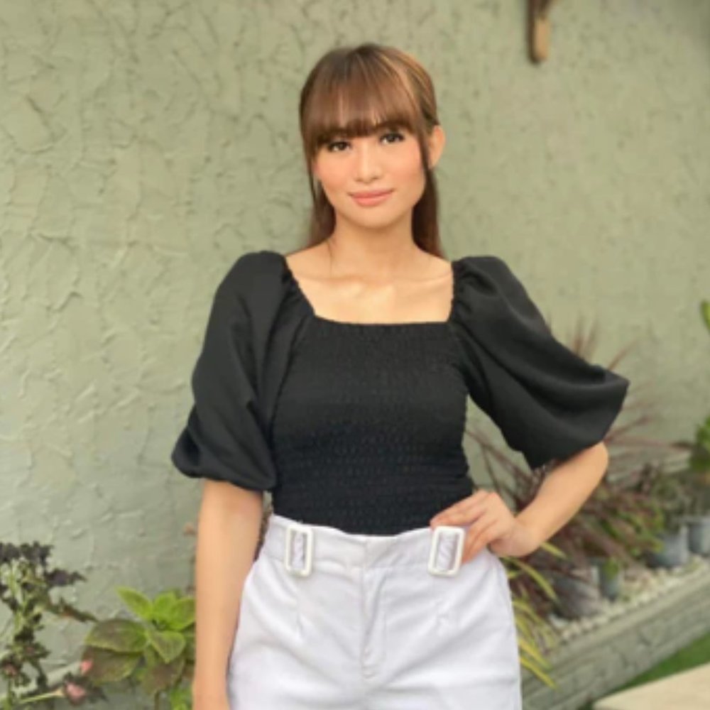 Pia Smocked Top